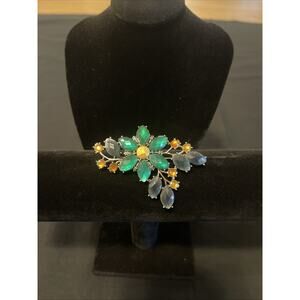 Vintage Liz Claiborne Gold Tone Rhinestone Flower Pin Brooch Signed